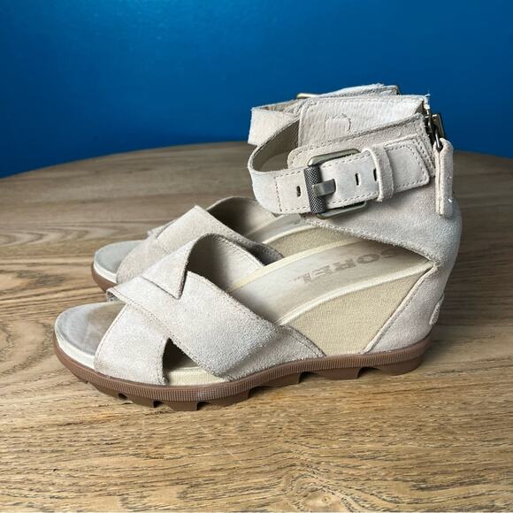 Sorel Joanie II Lug Sole Wedge Sandal Open Toe Comfort Shoe Tan Women’s Size 7 - Picture 3 of 9